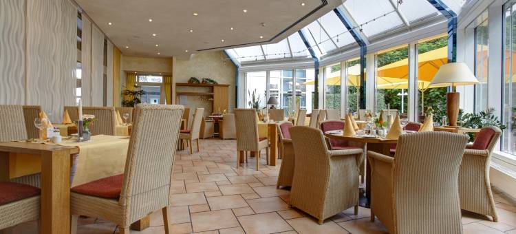 吕讷堡塞米纳瑞斯酒店(Seminaris Hotel Lüneburg)图片