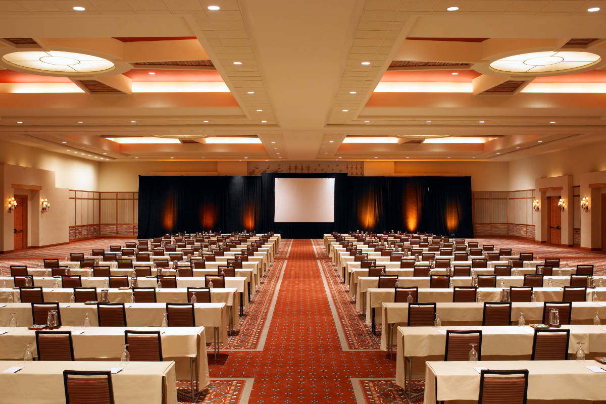 Sheraton Grand at Wild Horse PassHotel Overview