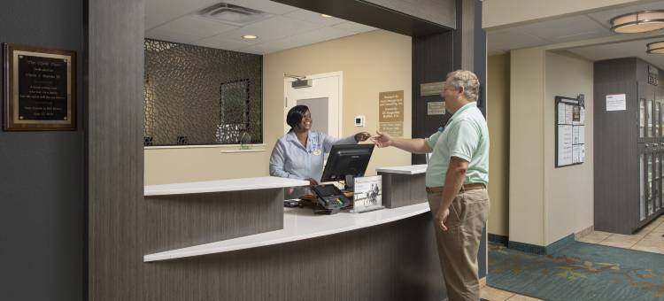 Candlewood Suites 布拉夫顿 - 希尔顿黑德(Candlewood Suites Bluffton-Hilton Head)图片