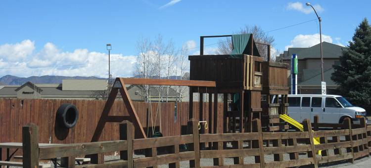 蒙特罗斯温德姆速8酒店(Super 8 by Wyndham Montrose)图片