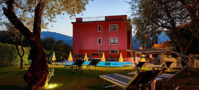 假日2000公寓式酒店(Hotel Vacanze 2000 - Adults Only)图片