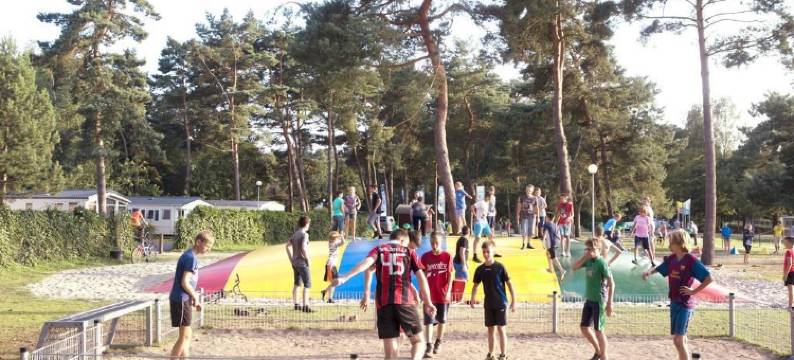 奥斯塔奔瓦堪蒂帕克泽维尔特兰德假日公园(EuroParcs Zilverstrand)图片