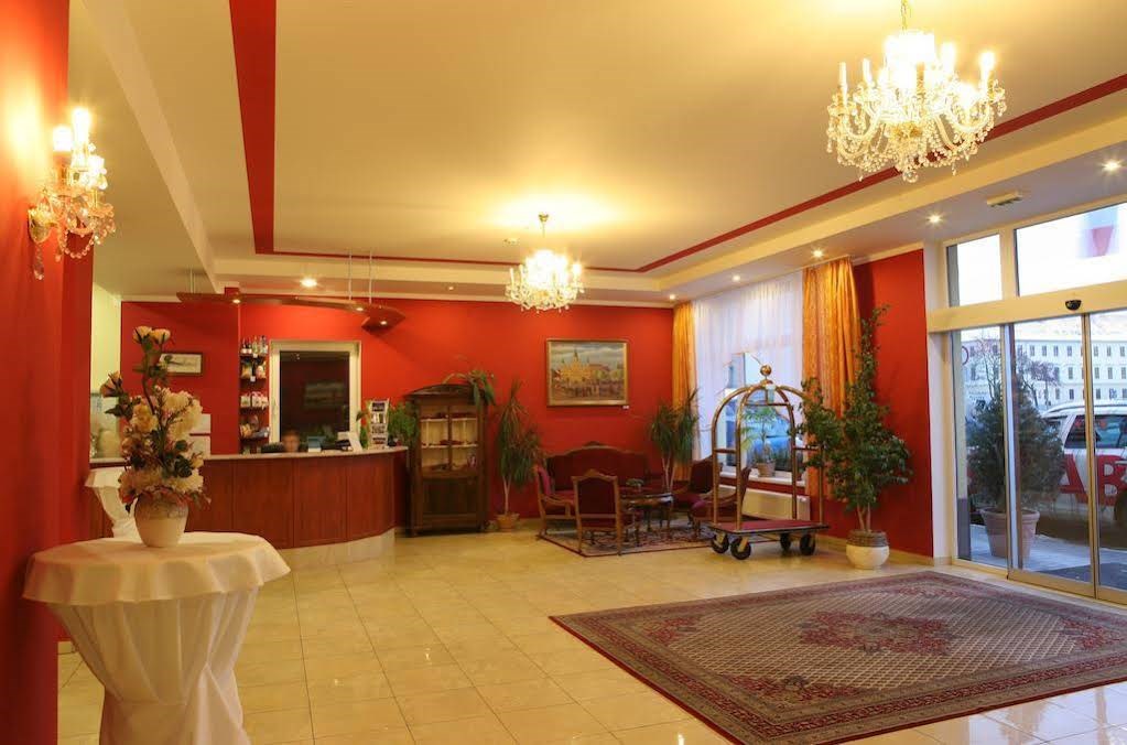 Hotel SavoyOver view