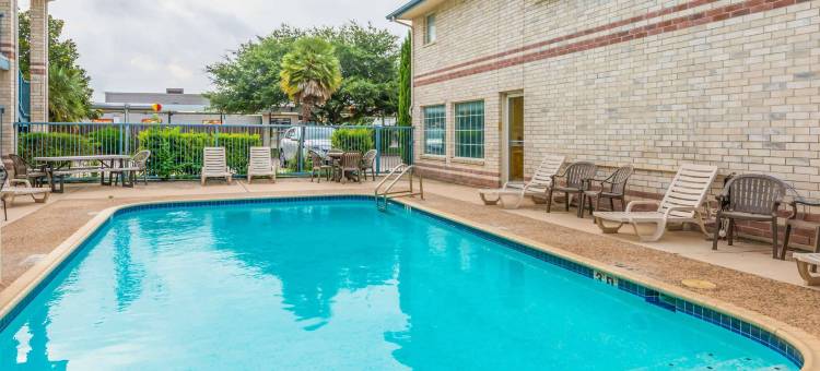 Days Inn by Wyndham San Antonio Southeast/Frost Bank Center图片