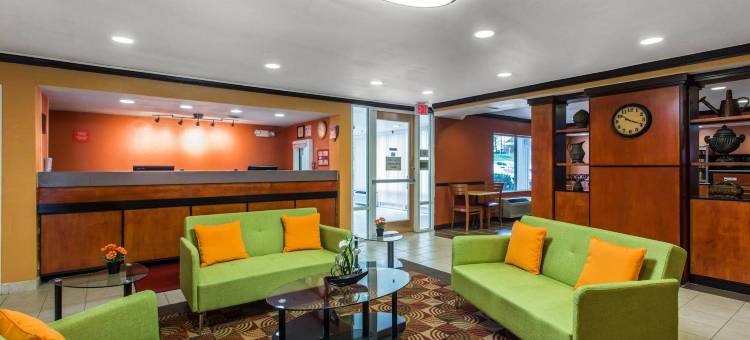 夏洛特平价套房(Studios & Suites 4 Less Charlotte)图片