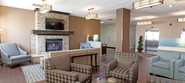 克拉克斯维尔河景酒店(Doubletree by Hilton Clarksville Riverview)图片