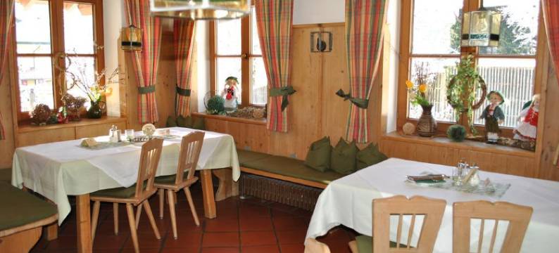 坎潘旺德贝尔瑙酒店(Gasthof Kampenwand Bernau)图片