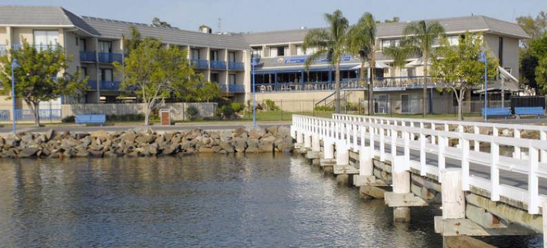 海滨水手酒店(Mariners on the Waterfront)图片