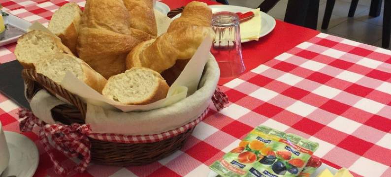 奥邦阿奎尔酒店(Au Bon Accueil)图片