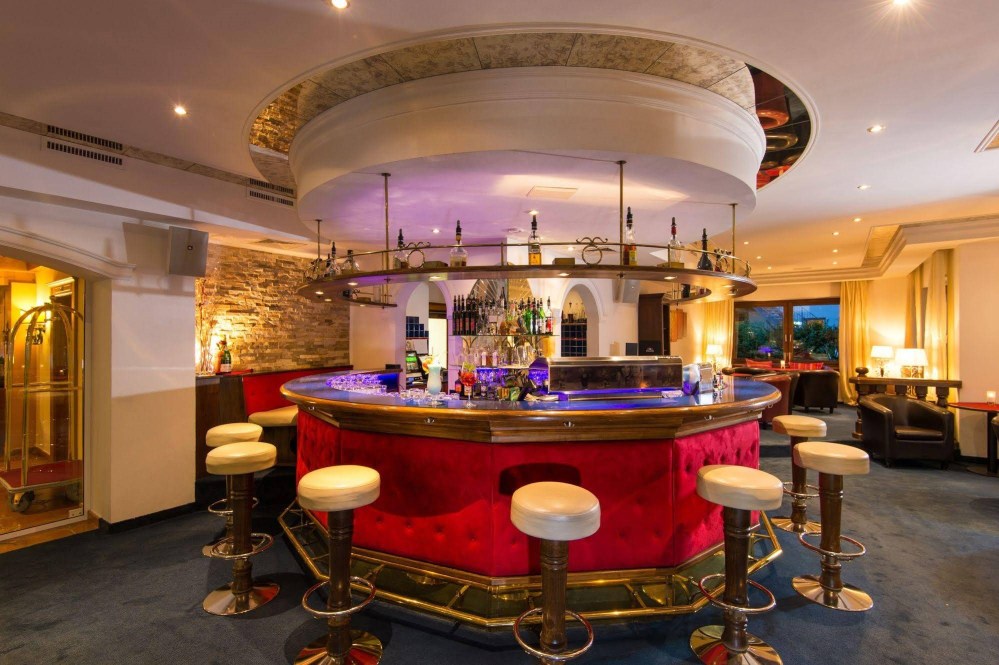 Hotel Dachstein Over view