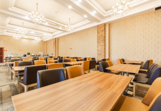 Huanren Qingfeng Hotel Hotel Overview