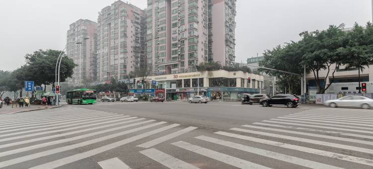 锦听连锁.鸿宸酒店(泸州江阳区四川警校店)图片