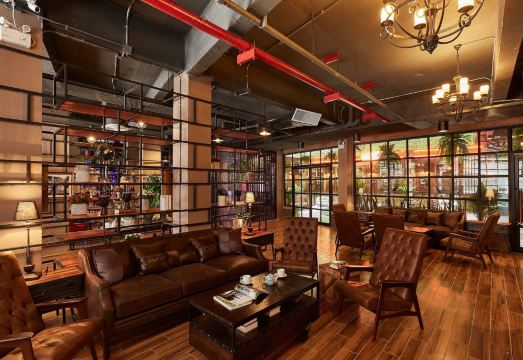 W22 by Burasari Hotel Hotel Overview