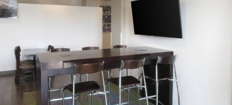 丹佛国际机场舒眠套房酒店(Sleep Inn & Suites Denver International Airport)图片