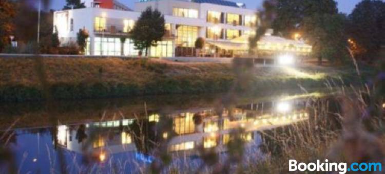 河滨酒店(Hotel River)图片