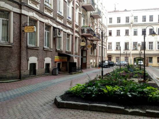 涅夫斯基康託酒店