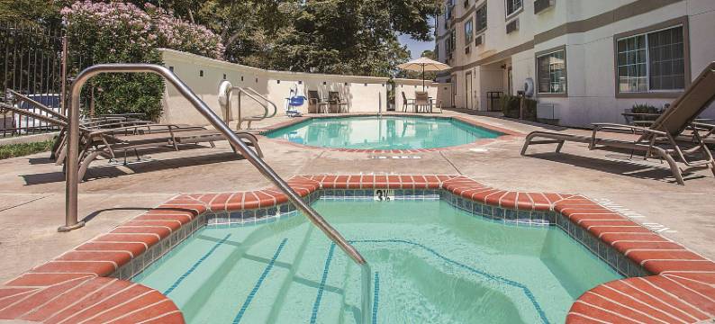 戴维斯拉昆塔温德姆套房酒店(La Quinta Inn & Suites by Wyndham Davis)图片