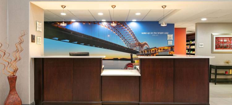 霍恩莱克南海文区拉昆塔温德姆套房酒店(La Quinta Inn & Suites by Wyndham Horn Lake / Southaven Area)图片