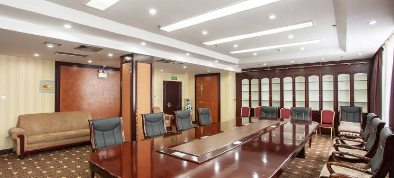 博乐艾比湖大酒店图片