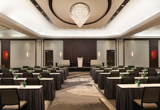 Radisson Hotel Vancouver AirportHotel Overview