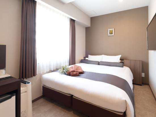 曾根崎豪華酒店