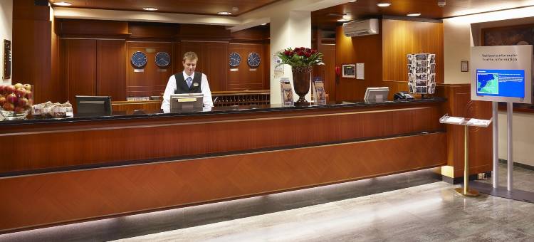 金色郁金香中心酒店(Golden Tulip Hotel Central)图片