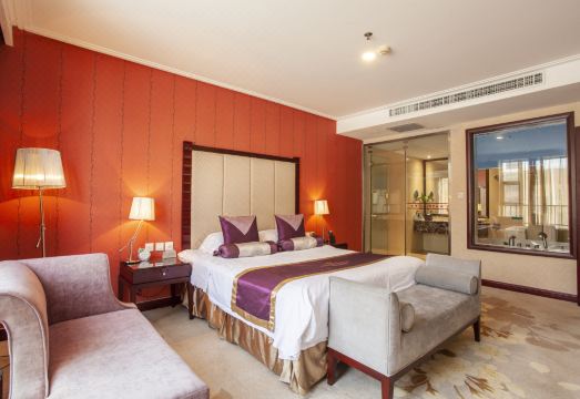 Zhongzhou International Hotel Hotel Overview