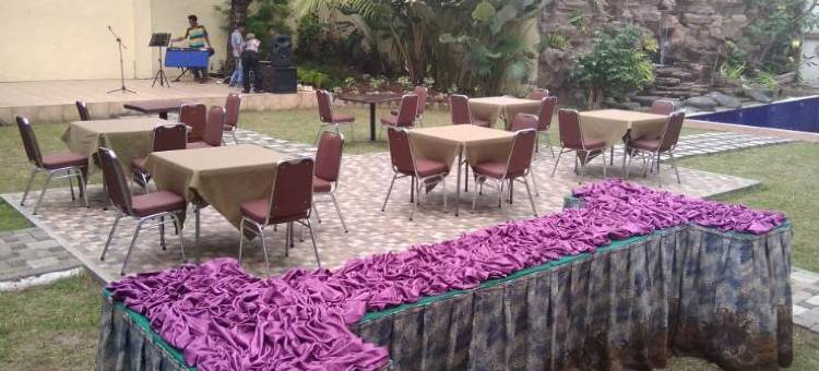 德格里亚清真酒店-西朗(D`Gria Hotel Syariah Serang)图片