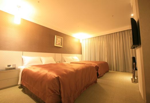 嘉义香湖国际大饭店外景图