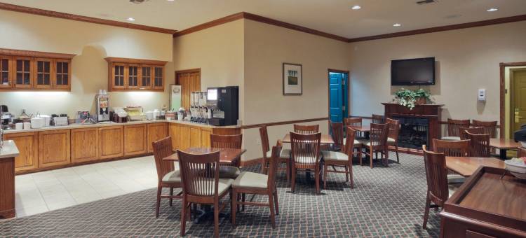 舒适酒店及套房-坦佩凤凰城天港机场(Comfort Inn & Suites Tempe Phoenix Sky Harbor Airport)图片