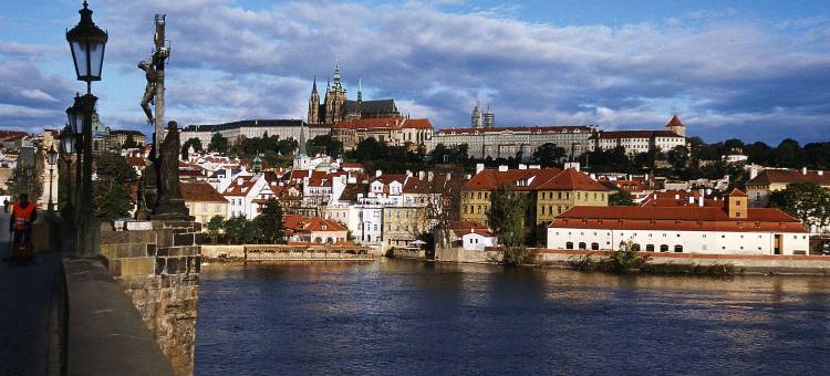 布拉格马拉斯特拉纳宜必思酒店(Ibis Praha Mala Strana)图片