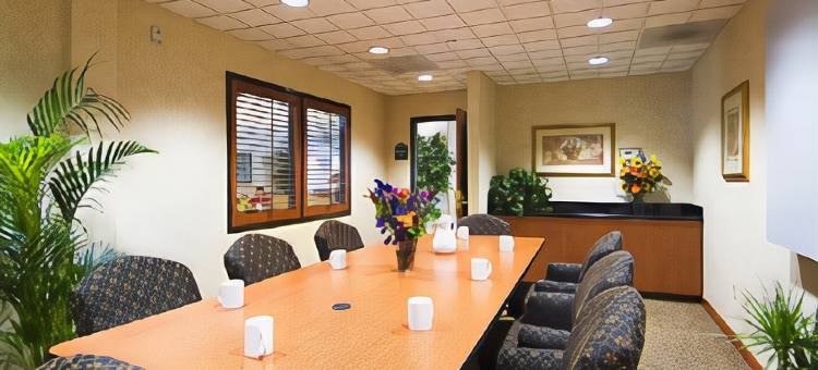 圣马特奥 - 旧金山机场贝斯特韦斯特套房酒店(Best Western Inn & Suites San Mateo - San Francisco Airport)图片