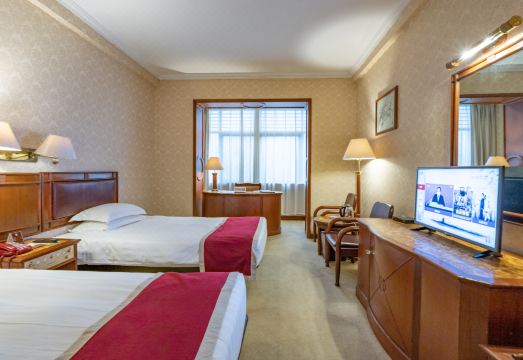 Hangzhou Overseas Chinese Hotel Hotel Overview