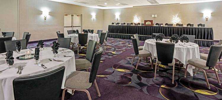 西雅图塔科马拉昆塔温德姆套房酒店(La Quinta Inn & Suites by Wyndham Tacoma - Seattle)图片