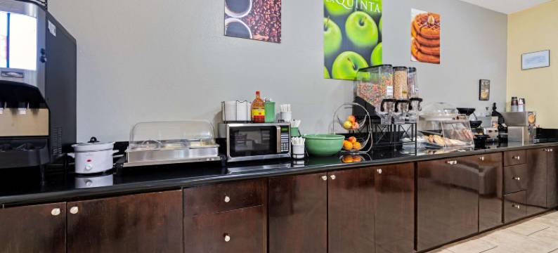 摩根城拉昆塔温德姆套房酒店(La Quinta Inn & Suites by Wyndham Morgan City)图片