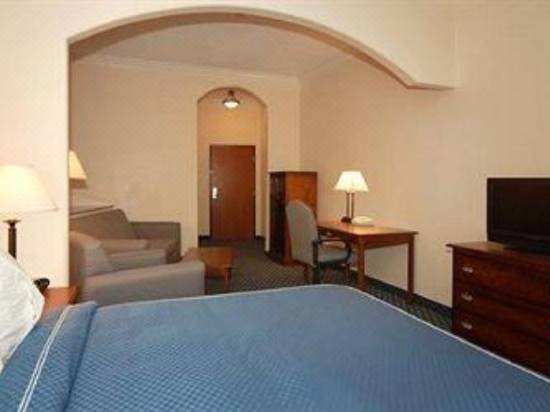 Comfort Suites Tomball Hotel Reviews And Room Rates Trip Com