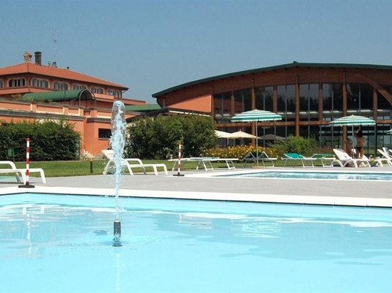 克雷莫纳皇宫酒店