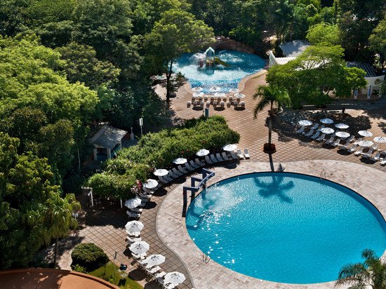 波旁温泉生态度假村 伊瓜苏瀑布