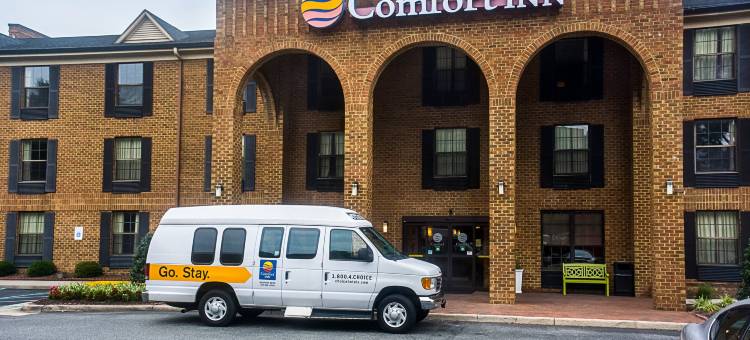 纽波特纽斯-汉普顿I-64舒适酒店(Comfort Inn Newport News - Hampton I-64)图片