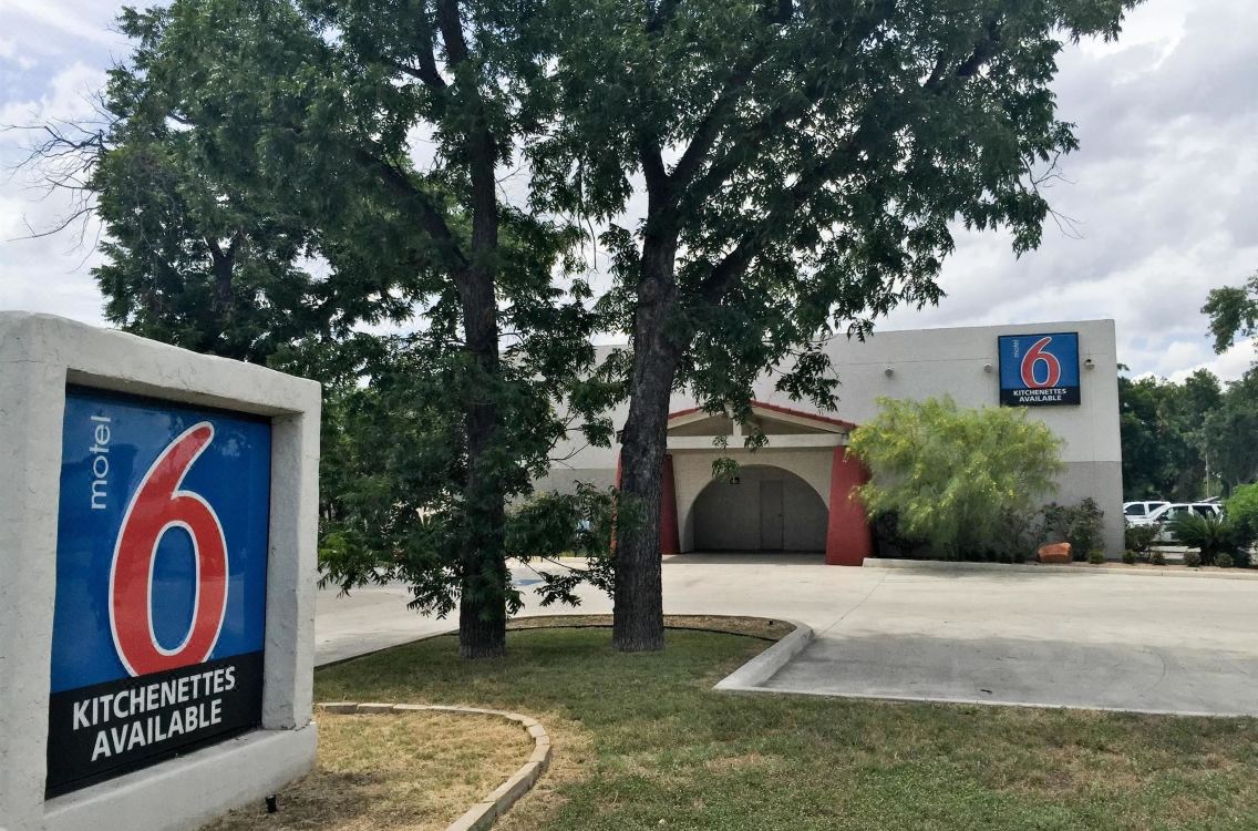 Promo [50% Off] Motel 6 Uvalde United States | Hotel Washington Dc