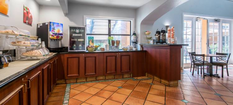 杰克逊维尔-贝梅多斯品质酒店及套房(Quality Inn & Suites Jacksonville-Baymeadows)图片