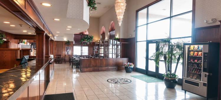 品质套房阿尔伯克基机场酒店(Quality Suites Albuquerque Airport)图片