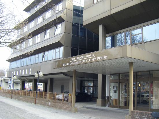 Heinemann免税店(柏林Tegal机场店)