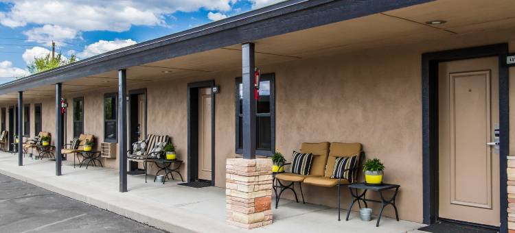 威莱斯市中心 - 66 号公路罗德威套房酒店(Rodeway Inn & Suites Williams Downtowner-Rte 66)图片