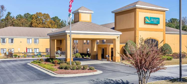 华沙I-40品质酒店(Quality Inn Warsaw I-40)图片