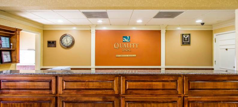 亚历山大市凯艺酒店(Quality Inn Alexander City)图片