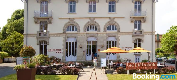 大都会(Garden & City Luxeuil Ex le Métropole et les Thermes)图片