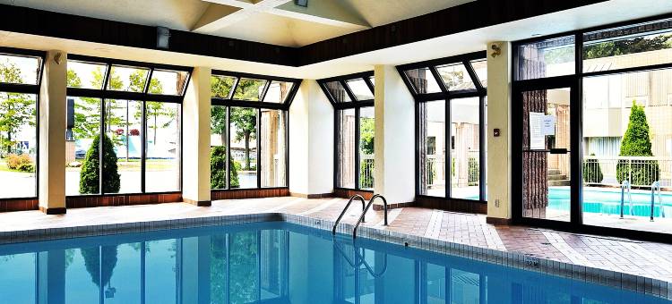 尼亚加拉瀑布华美达广场酒店(Ramada Plaza by Wyndham Niagara Falls)图片