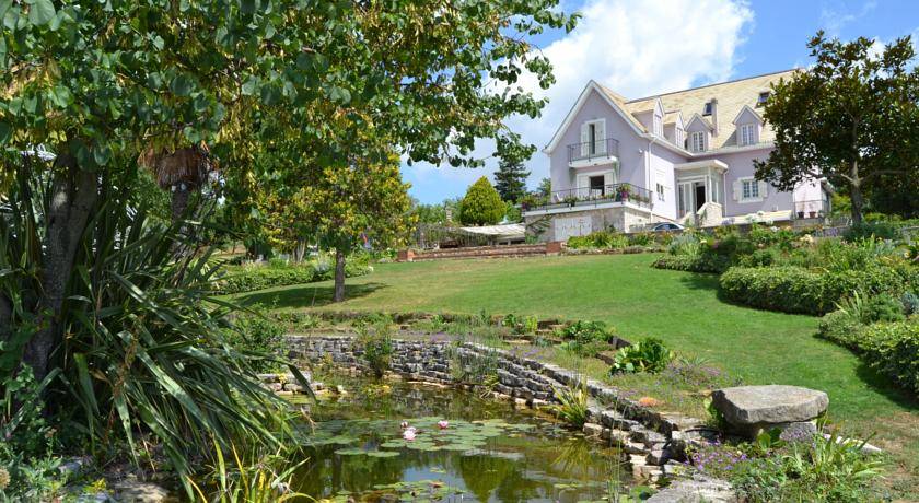 hotel overview picture