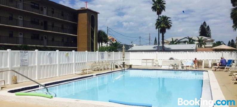 Escape to Paradise图片